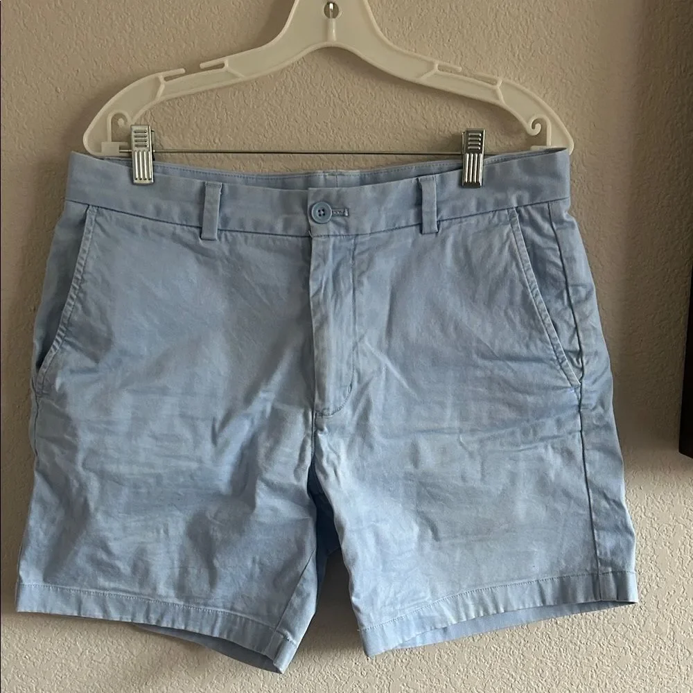 Vineyard vines Light Blue Men's Shorts Men size 32 used 1 x impeccable